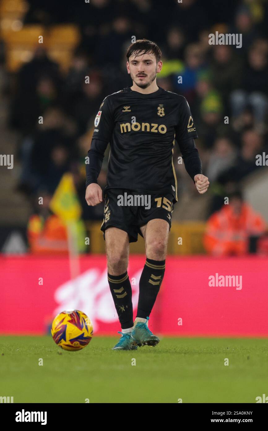 Liam Kitching di Coventry City - Norwich City V Coventry City, Sky Bet Championship, Carrow Road, Norwich, Regno Unito - 4 gennaio 2025 solo uso editoriale - si applicano restrizioni DataCo Foto Stock
