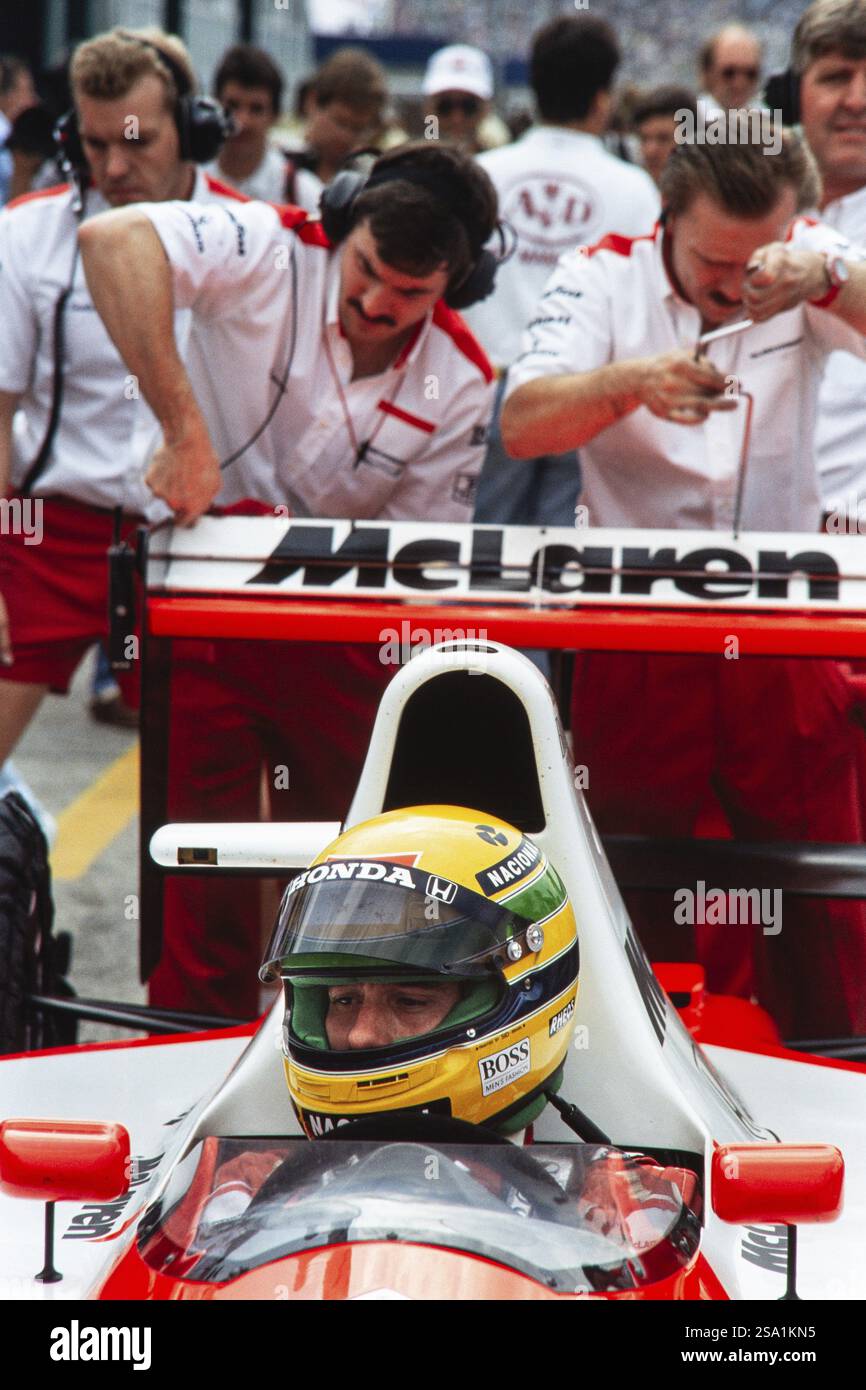 Pilota, Ayrton Senna in cabina di pilotaggio, Formula 1, Team McLaren Honda, McLaren MP4-6, Honda RA121E 3,5 motore V12, Gran Premio di Germania all'ho Foto Stock