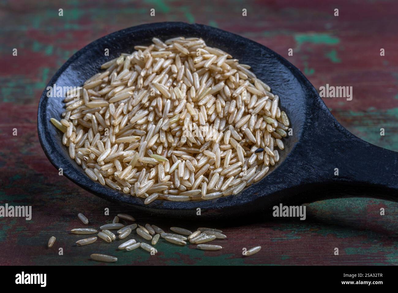 Riso a grani interi lunghi. Riso integrale lungo 016928 065 Foto Stock