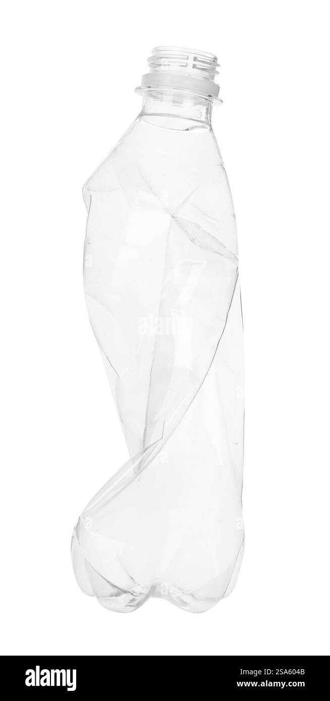 Un flacone di plastica deformato isolato su bianco Foto Stock