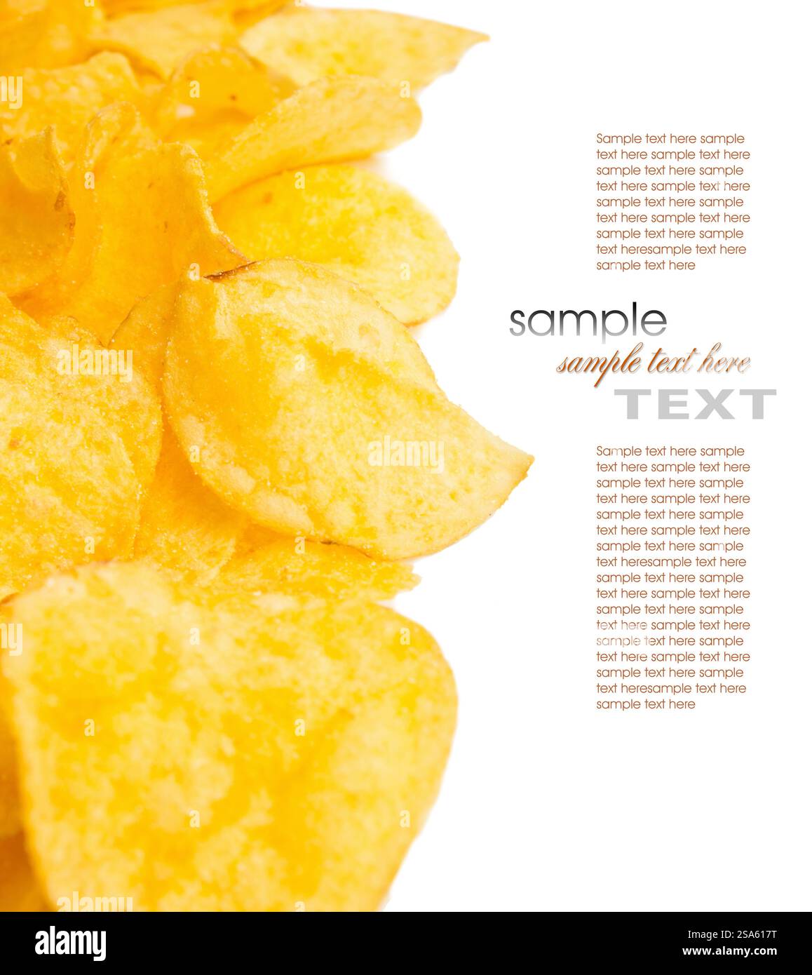 Potato Chips isolati su sfondo bianco Foto Stock