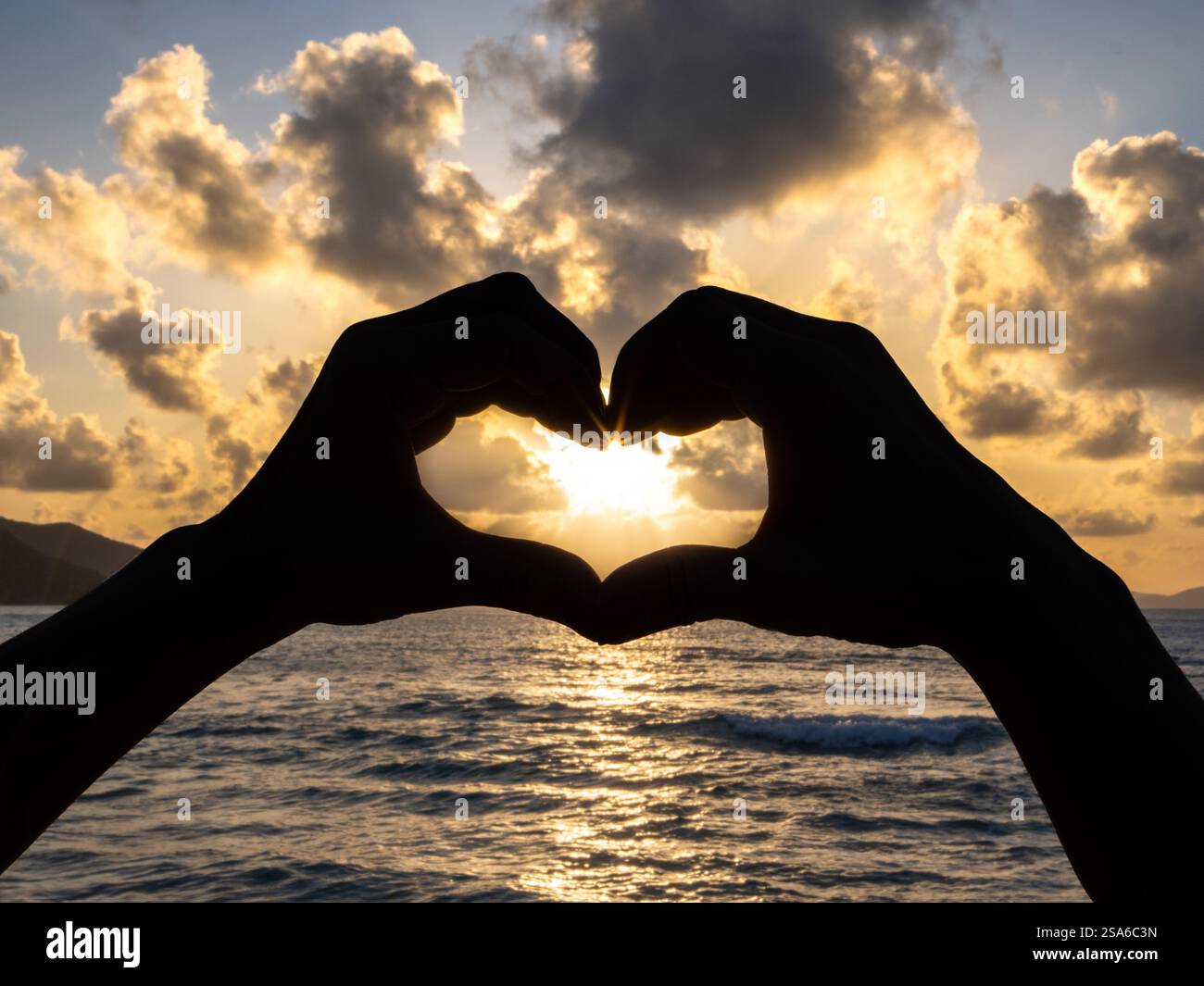 Esterno serale Heart Sunburst Sunset Foto Stock