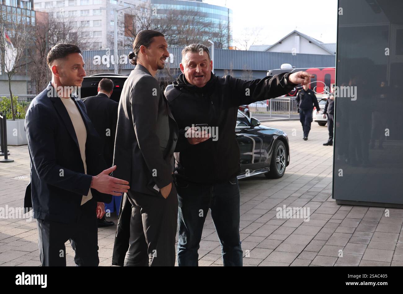 Zagabria, Croazia. 29 gennaio 2025. Un ex calciatore svedese Zlatan Ibrahimovic arriva all'Hilton Garden Inn Hotel, a Zagabria, in Croazia, il 29 gennaio 2025. Foto: Matija Habljak/PIXSELL credito: Pixsell/Alamy Live News Foto Stock