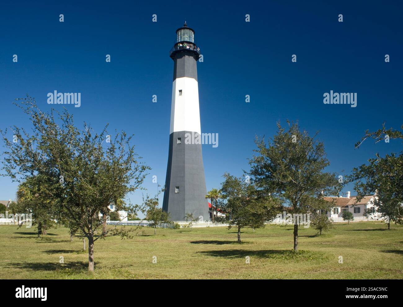 GA00053-00...GEORGIA - storico faro di Tybee sull'isola di Tybee vicino a Savannah. Foto Stock