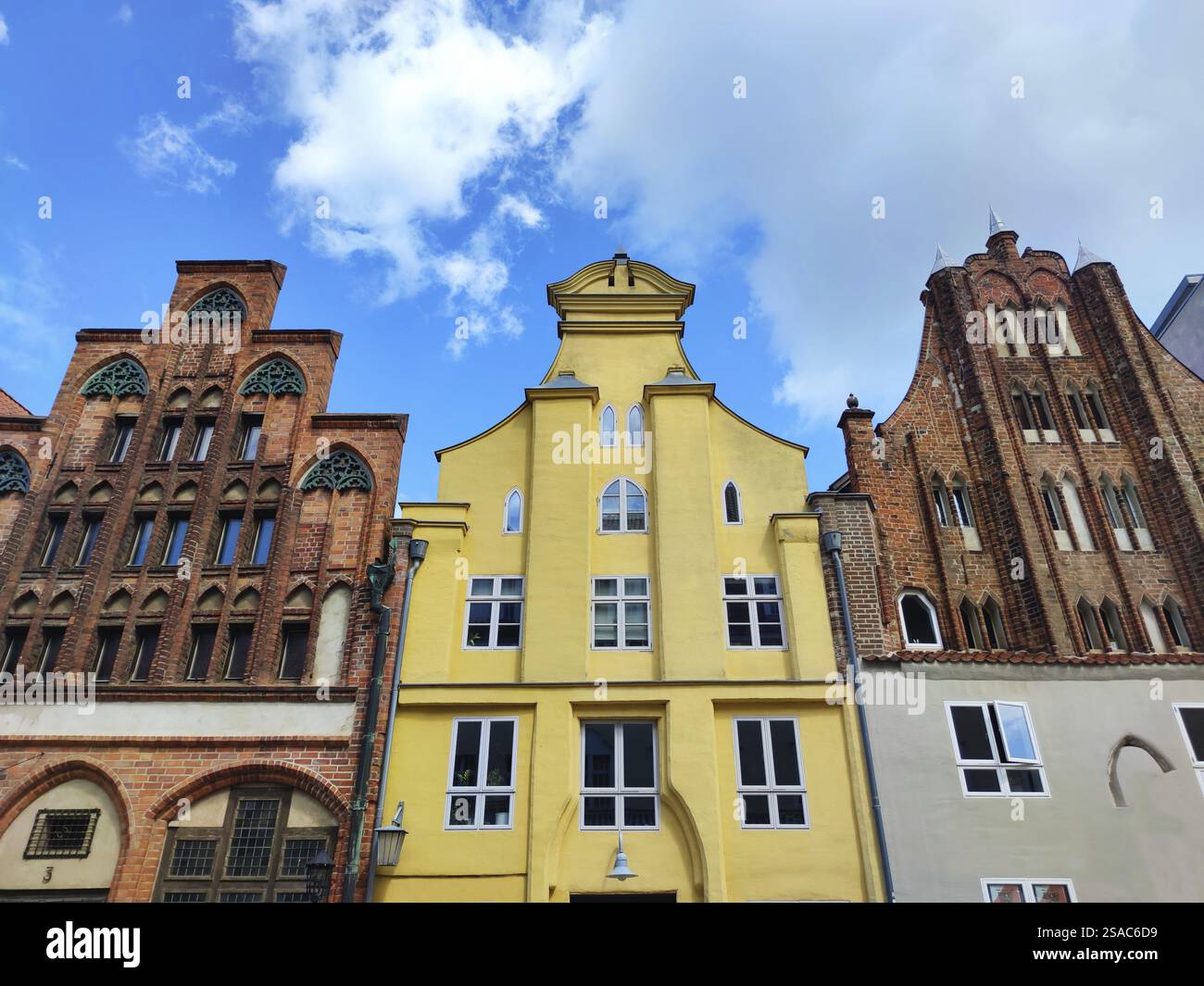 Architettura storica della città vecchia a Stralsund Foto Stock
