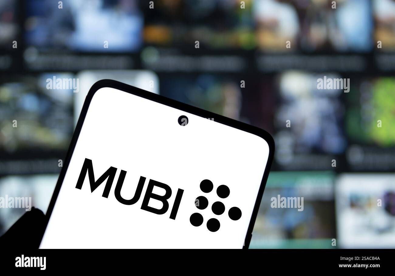 Il logo MUBI viene visualizzato sullo smartphone. MUBI è una piattaforma di streaming video Foto Stock