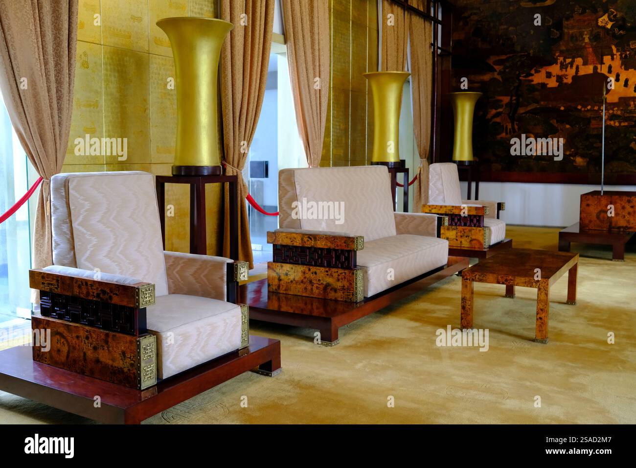 La riunificazione o Palazzo dell'indipendenza. Era l'edificio governativo del governo sudvietnamita. Camera degli ambasciatori. Ho chi Minh. V Foto Stock