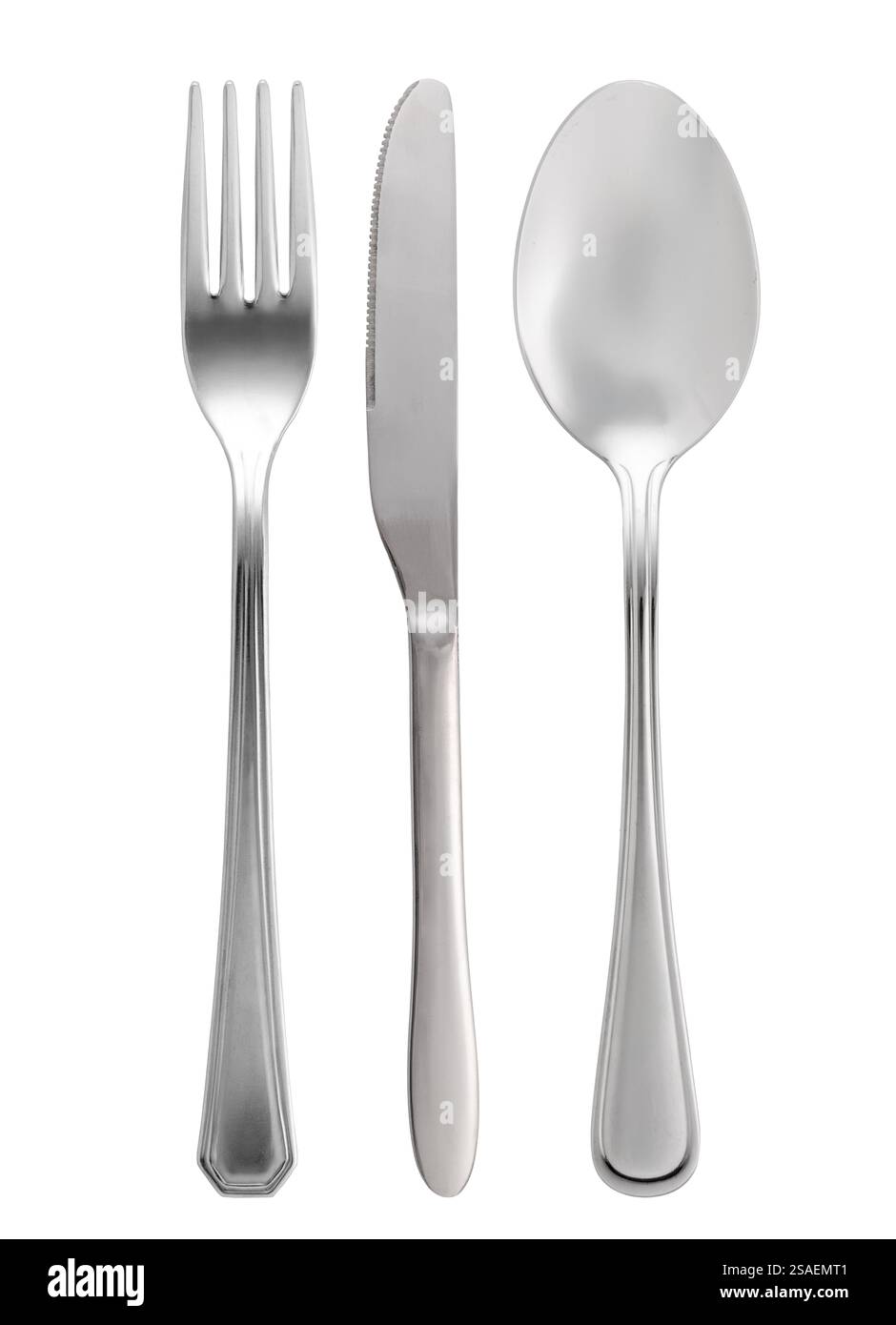 Set di posate in acciaio inox. Cucchiaio, coltello, forchetta, isolata su bianco con percorso di ritaglio incluso Foto Stock