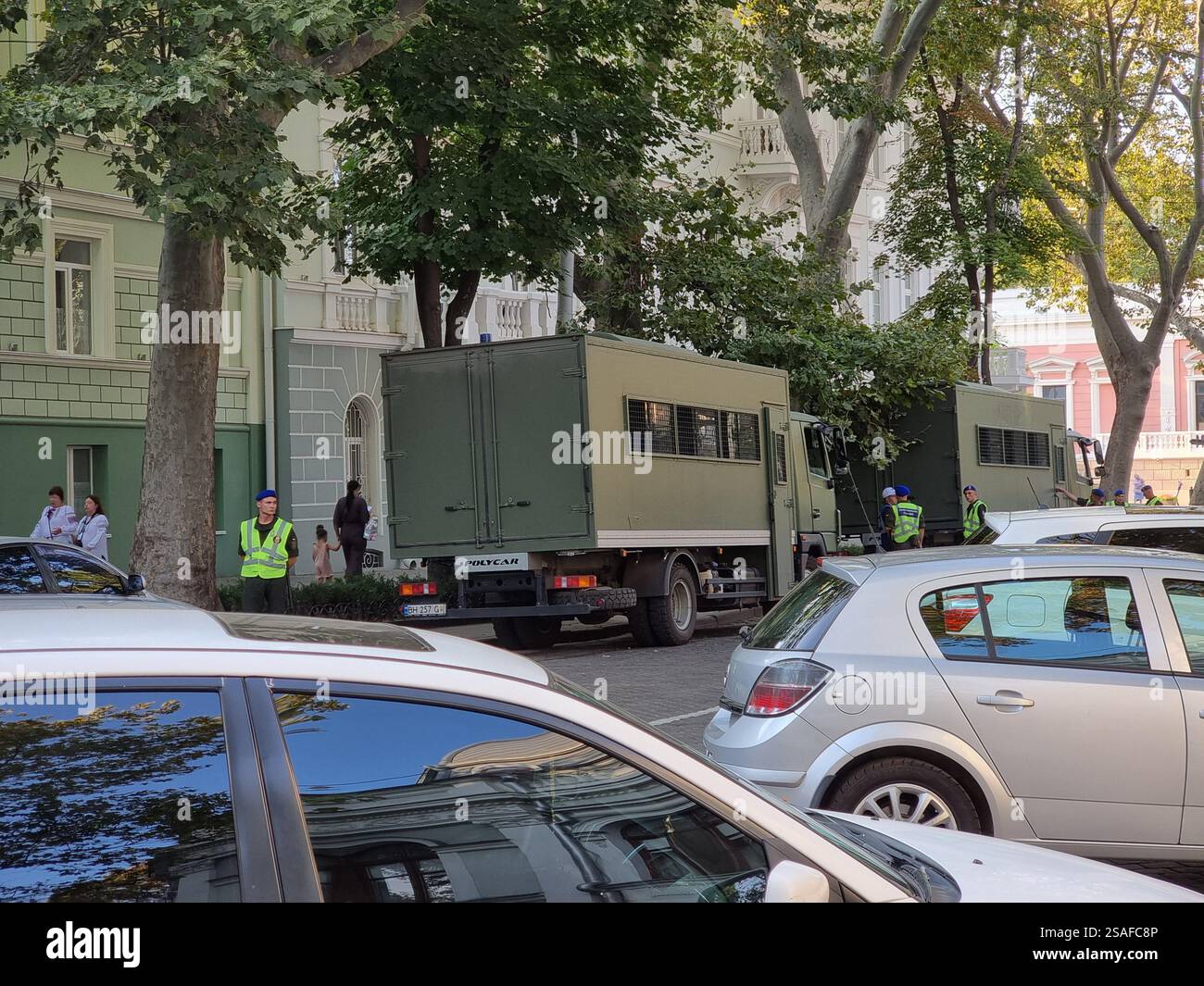 Polizia Ucraina / camion dell'esercito Foto Stock