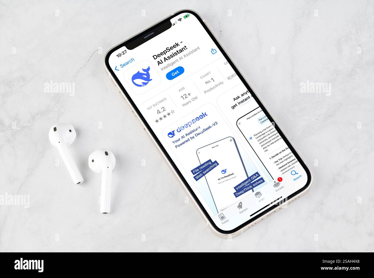 Antalya, Turchia - 30 gennaio 2025: App DeepSeek ai Assistant sullo schermo dello smartphone Foto Stock