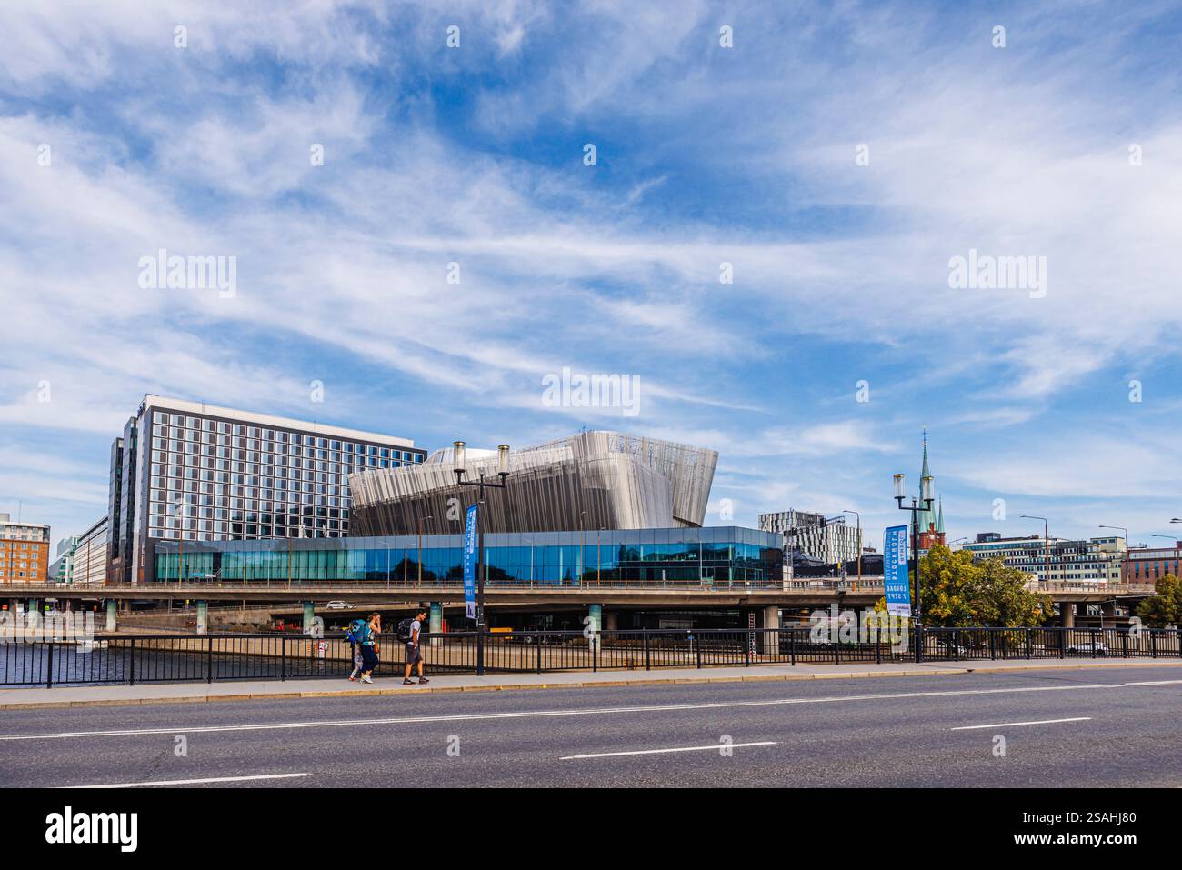 Stockholm Waterfront Congress Centre, un punto di riferimento architettonico moderno a Klarabergsviadukten, Norrmalm, centro di Stoccolma, capitale della Svezia Foto Stock