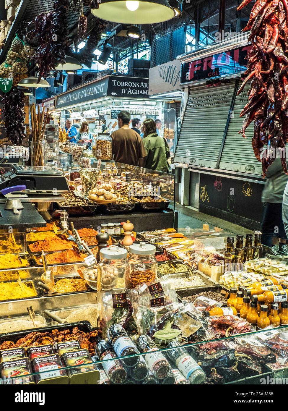 Mercat de la Boqueria a Las Ramblas a Barcellona, Catalogna, Spagna. Foto Stock
