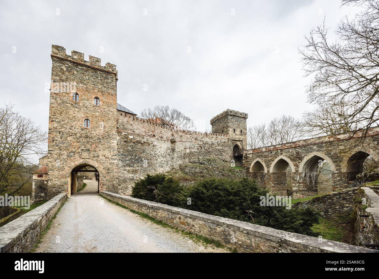 Castello di Bitov nella regione di Znojmo in Moravia meridionale, Repubblica Ceca, Europa. Foto Stock