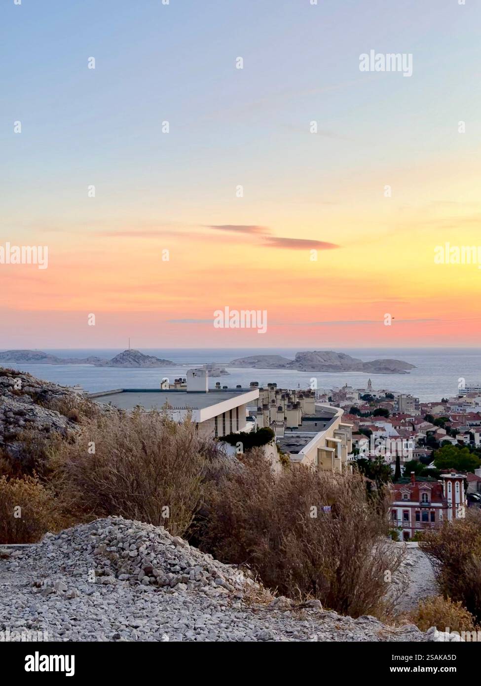 Tramonto magico - Immagine stock catturata con smartphone