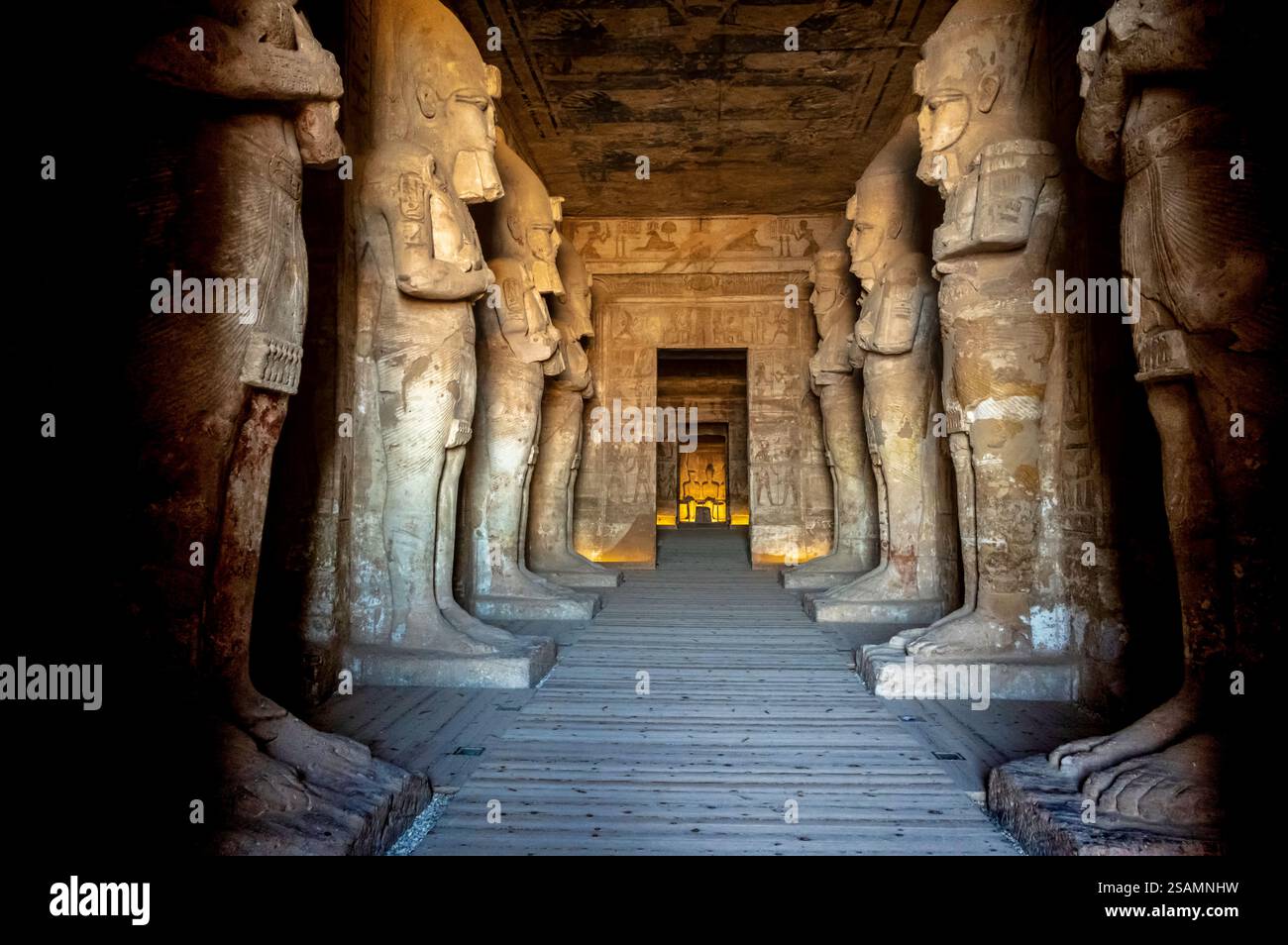 Tempio Di Abu Simbel Nell'egitto Di Aswan, Geroglifici Di Entrata