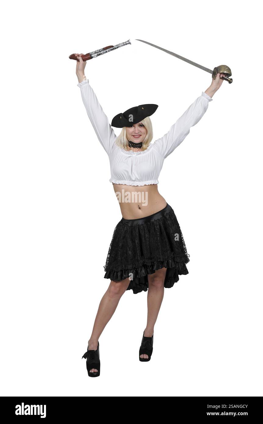 Giovane bella donna pirata con una flintlock pistola e spada Foto Stock