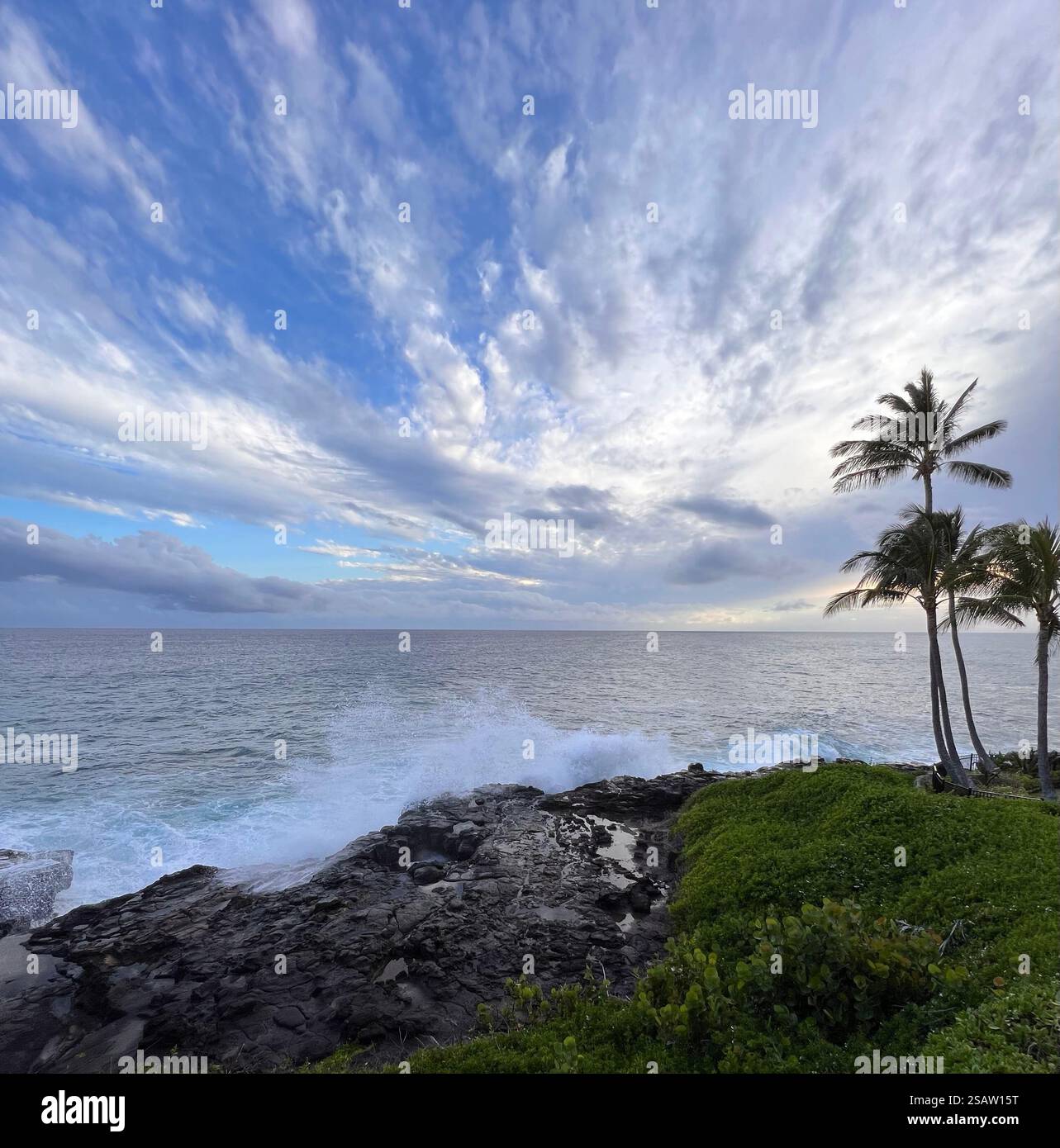 Nuvole fronte oceano Foto Stock