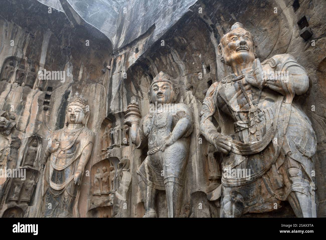 Grotte di Longmen a Luoyang, provincia di Henan, Cina. Foto Stock