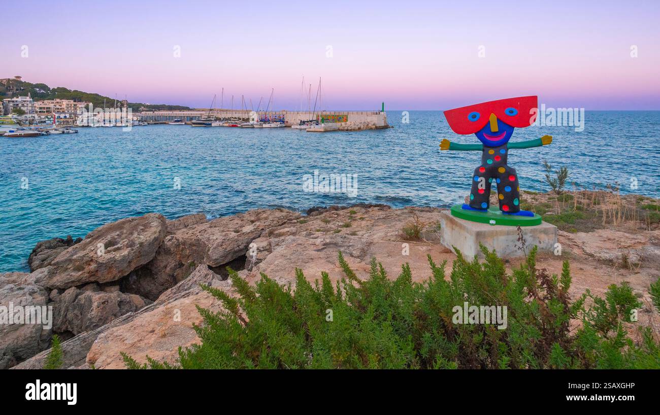 Cala Ratjada, comune di Capdepera, Mar Mediterraneo, Maiorca, Isole Baleari, Spagna, Europa Foto Stock