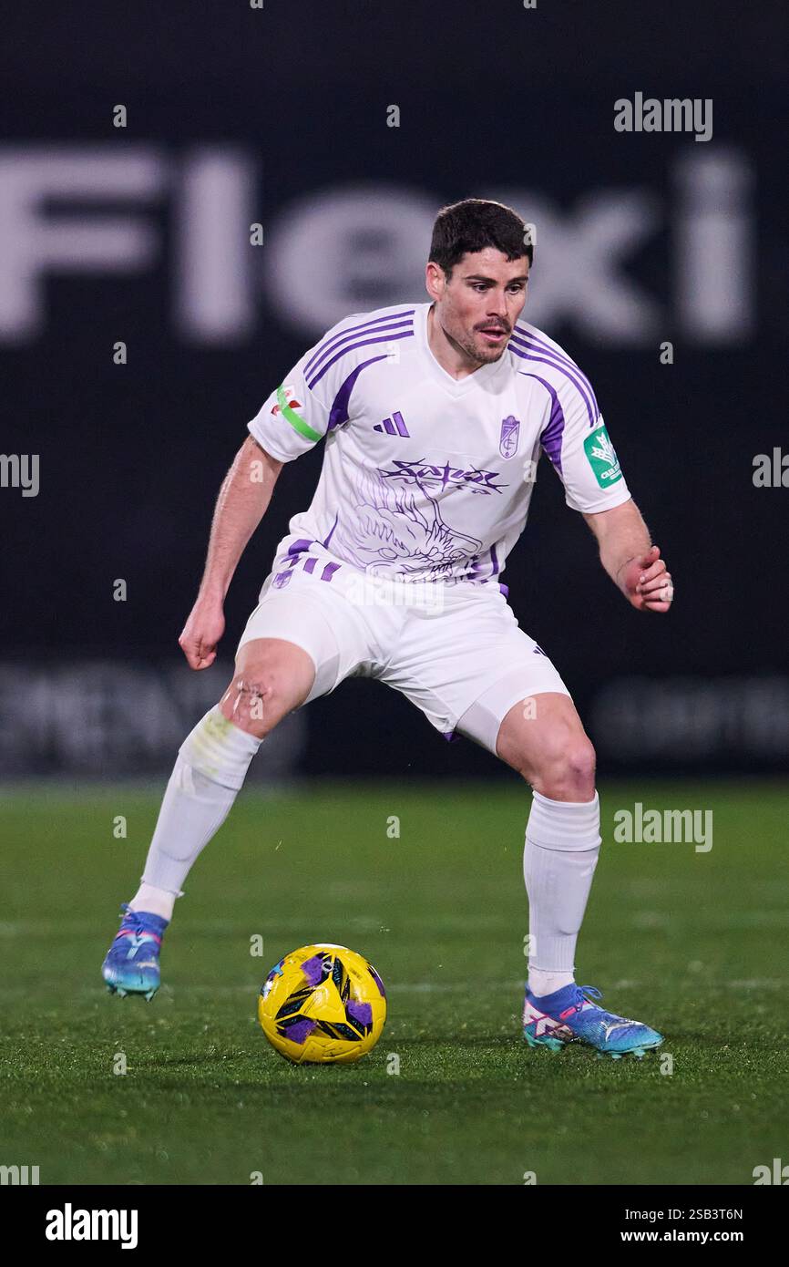 Elda, Spagna. 31 gennaio 2025. ELDA, SPAGNA - GENNAIO 31: Sergio Ruiz centrocampo centrale di Granada CF in azione durante il LaLiga Hypermotion match tra CD Eldense e Granada CF allo stadio Nuevo Pepico Amat il 31 gennaio 2025 a Elda, Spagna. (Foto di Francisco Macia/Photo Players Images/Magara Press) crediti: Magara Press SL/Alamy Live News Foto Stock