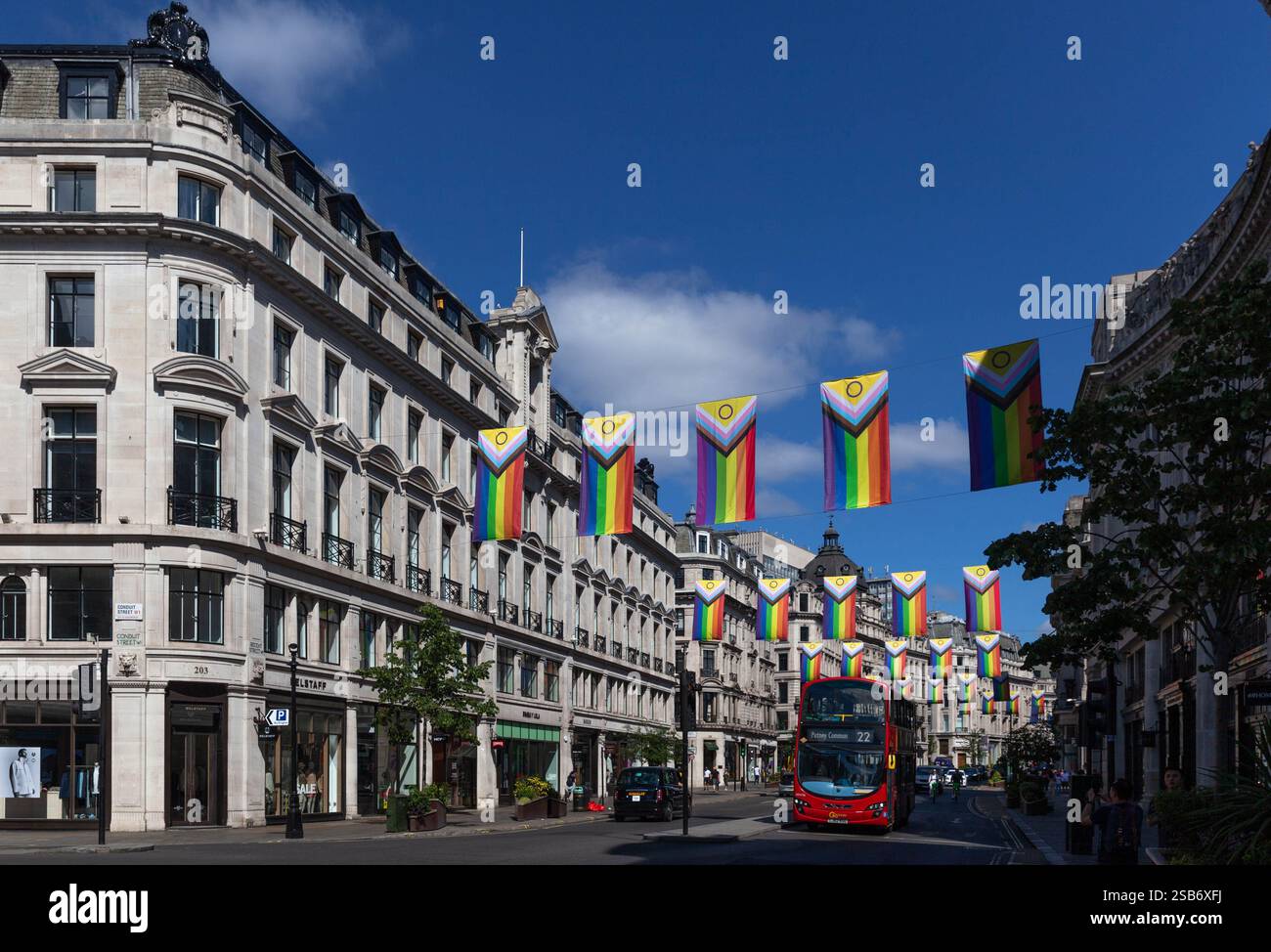 Regent Street celebra il 50° anniversario di Pride, Londra, Inghilterra, Regno Unito. Foto Stock