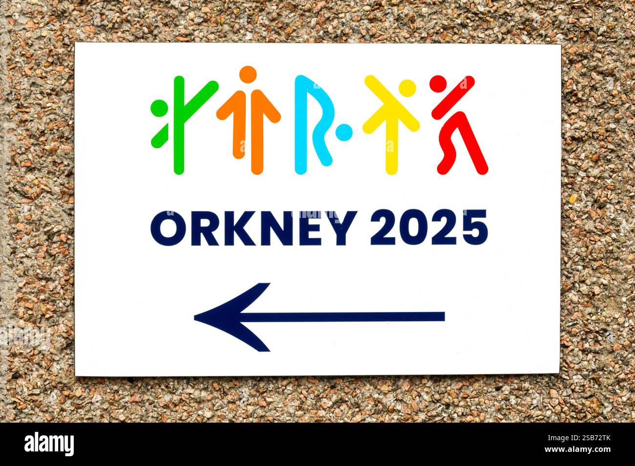 Un cartello a Kirkwall per i Giochi dell'Isola delle Orcadi del 2025. Foto Stock