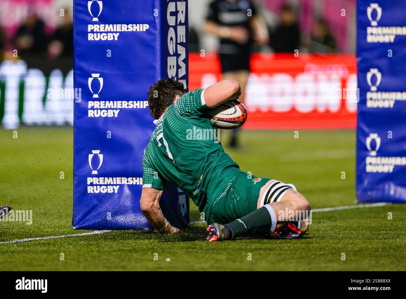 LONDRA, REGNO UNITO. 01 febbraio 25. Jordy Reid di Ealing Trailfinders segna una meta per questa squadra durante la Premiership Rugby Cup Saracens Men vs Ealing Trailfinders allo Stonex Stadium sabato 1 febbraio 2025. LONDRA, INGHILTERRA. Crediti: Taka G Wu/Alamy Live News Foto Stock