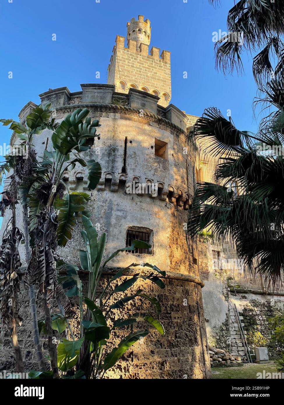 Torri del Castello Acquaviva a Nardo, Italia - Immagine stock catturata con smartphone