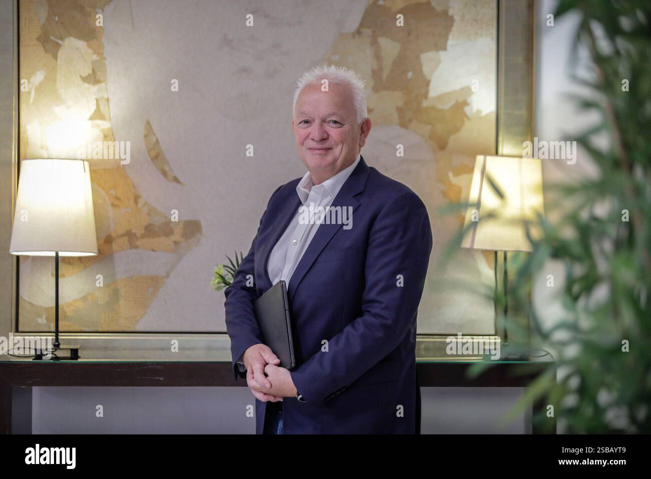 Siviglia, 06/07/2022. Intervista con il CEO di Ryanair Eddie Wilson. Foto: Raúl Doblado. Archsev. Crediti: Album / Archivo ABC / Raúl Doblado Foto Stock