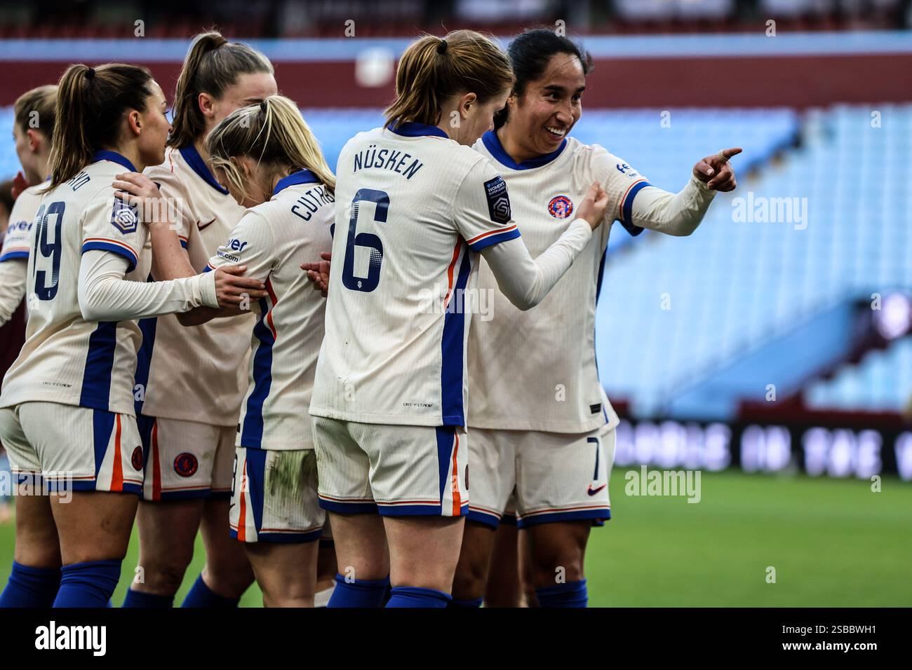 Birmingham, Regno Unito. 2 febbraio 2025. Birmingham, Inghilterra, 2 febbraio 2025: Mayra Ramirez (7 Chelsea) festeggia dopo che il Chelsea ha preso il comando durante il Barclays Womens Super League match tra Aston Villa e Chelsea al Villa Park di Birmingham, Inghilterra (Natalie Mincher/SPP) credito: SPP Sport Press Photo. /Alamy Live News Foto Stock
