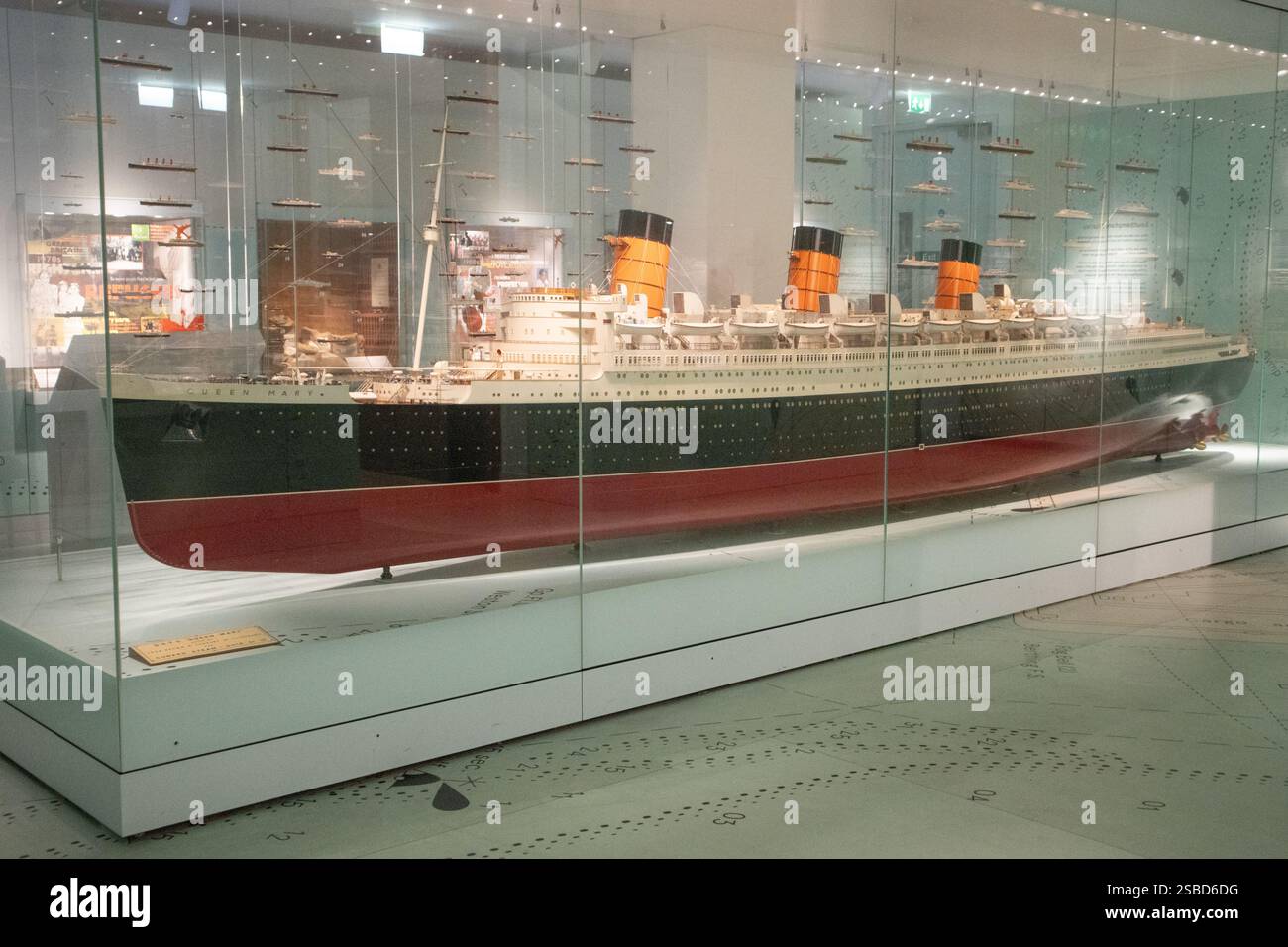 1935 Model of RMS Queen Mary nel Southampton Seaport Museum Foto Stock