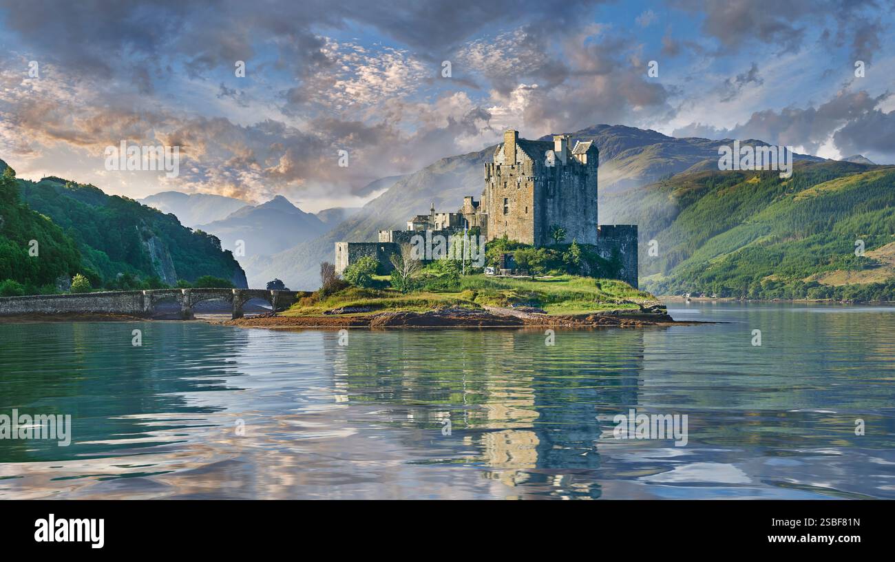 Il castello di Eilean Donan è costruito su una piccola isola di marea situata alla confluenza di tre laghi marini (Loch Duich, Loch Long e Loch Alsh) nel W Foto Stock