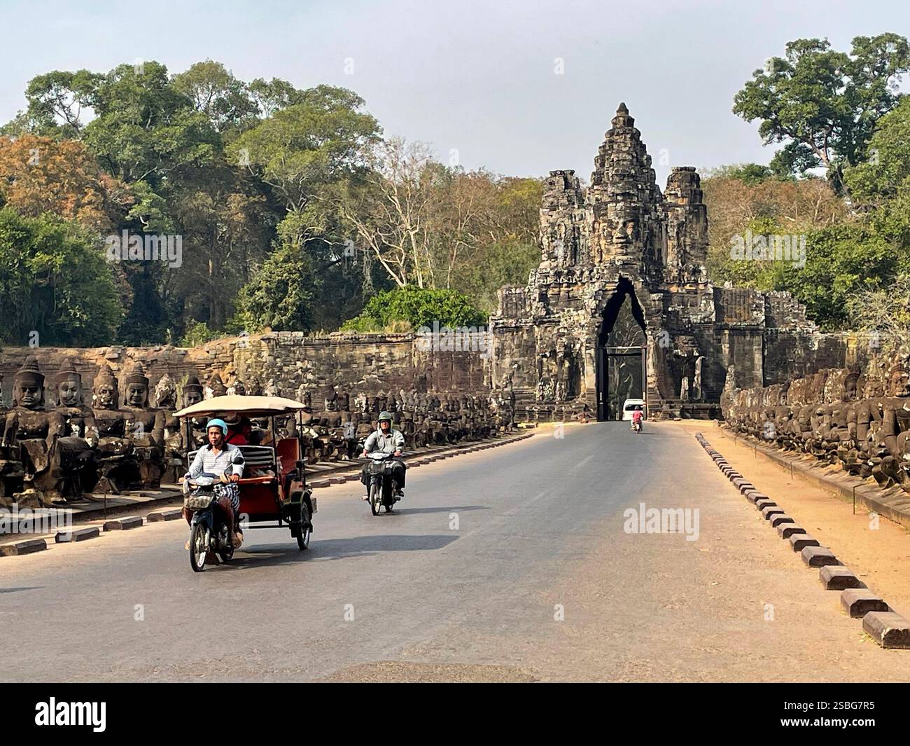 Il tempio di Nokor Thum a Siem Reap. Sangkat Nokor Thum è la sede di Angkor, l'estesa capitale dell'impero Khmer dal IX al XV secolo. Foto Stock