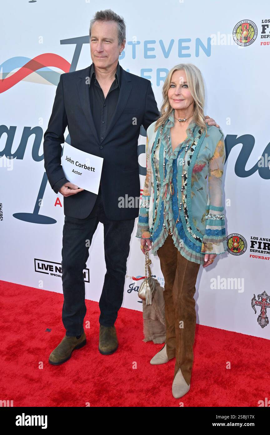 Los Angeles, Stati Uniti. 2 febbraio 2025. LOS ANGELES - FEB 2: John Corbett, Bo Derek al 6th Jam for Janie Grammy Awards Viewing Party all'Hollywood Palladium il 2 febbraio 2025 a Los Angeles, CA (foto di Katrina Jordan/Sipa USA) crediti: SIPA USA/Alamy Live News Foto Stock