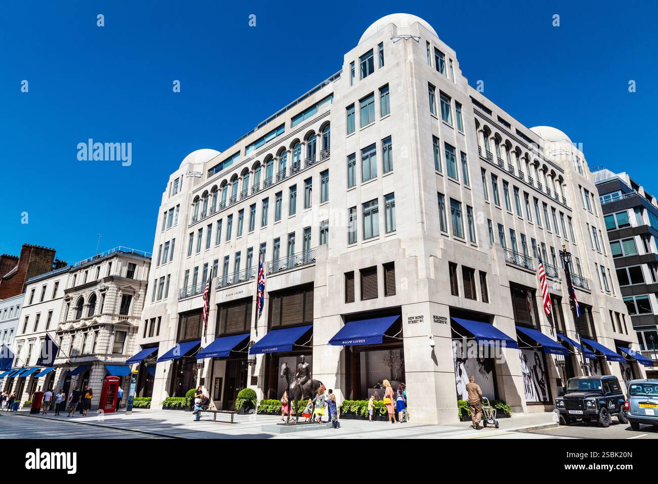Ralph Lauren Flagship Store nel 1930 1 edificio di New Bond Street, Mayfair, Londra, Inghilterra Foto Stock