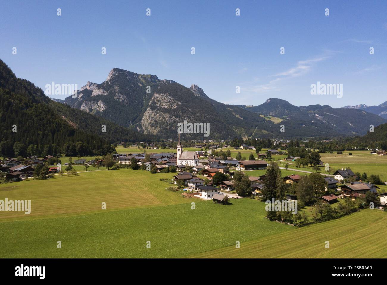 Immagine drone, Sankt Martin bei Lofer, Saalachtal, Pinzgau, provincia di Salisburgo, Austria, Europa Foto Stock