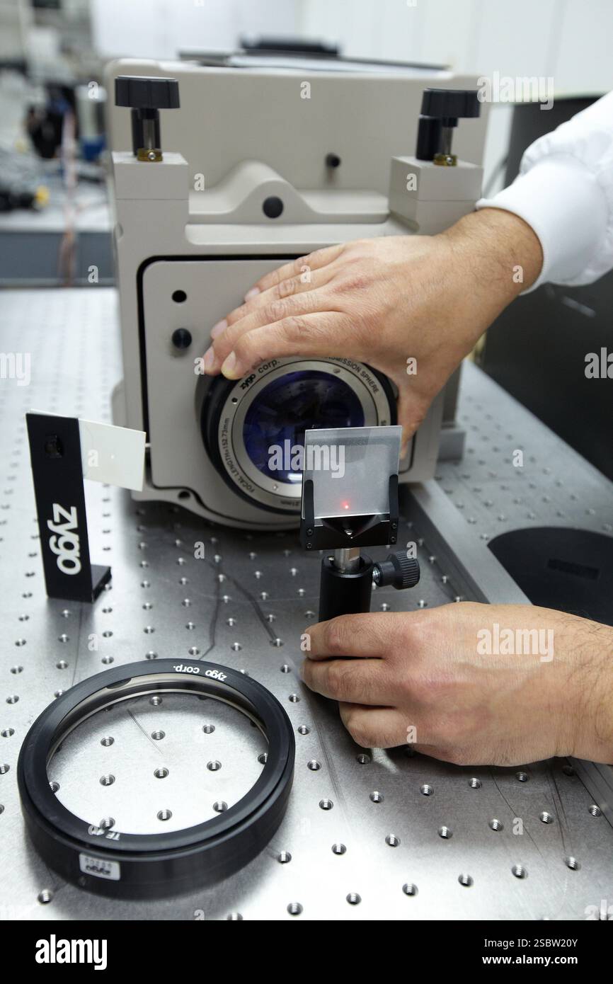 Interferometro Zygo per la misurazione della qualità della superficie ottica laboratorio ottico, Instituto Astrofisica de Canarias IAC, la Laguna, Tenerife, Canar Foto Stock