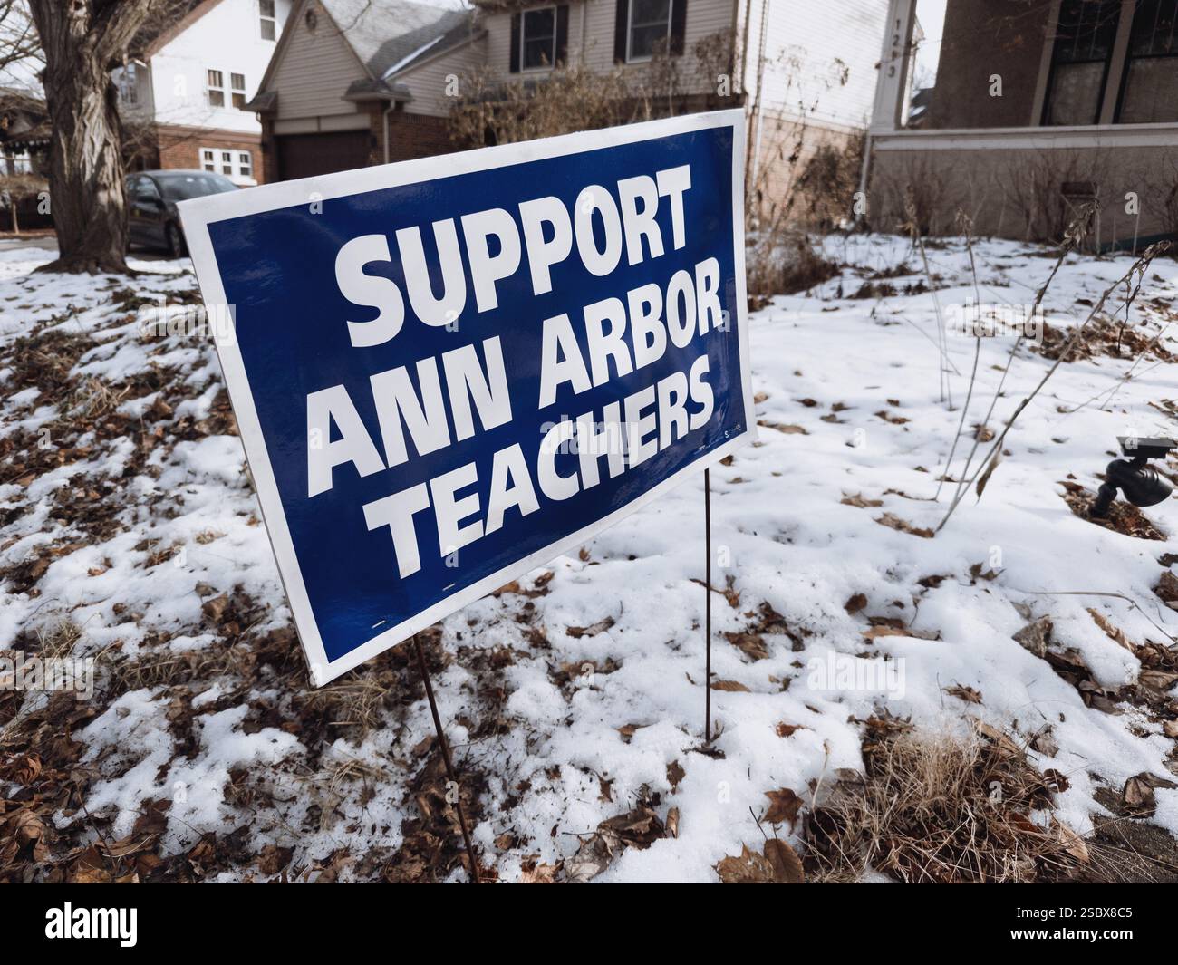 Insegna del cortile che legge Support Ann Arbor Teachers, ad Ann Arbor Michigan USA Foto Stock