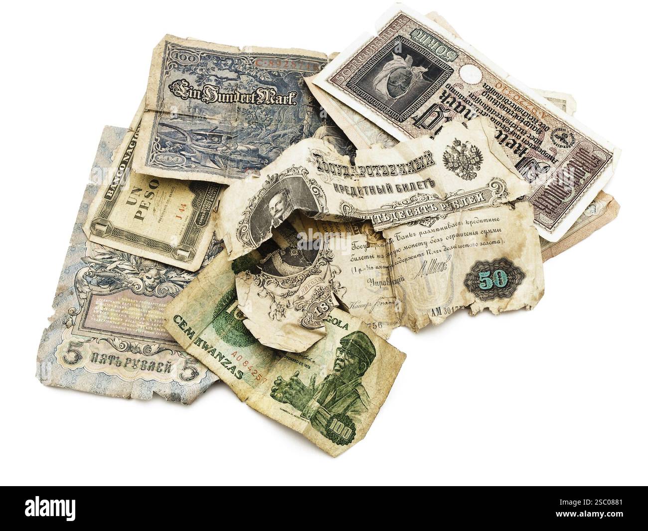 Valuta diversa della carta vecchia su sfondo bianco Foto Stock