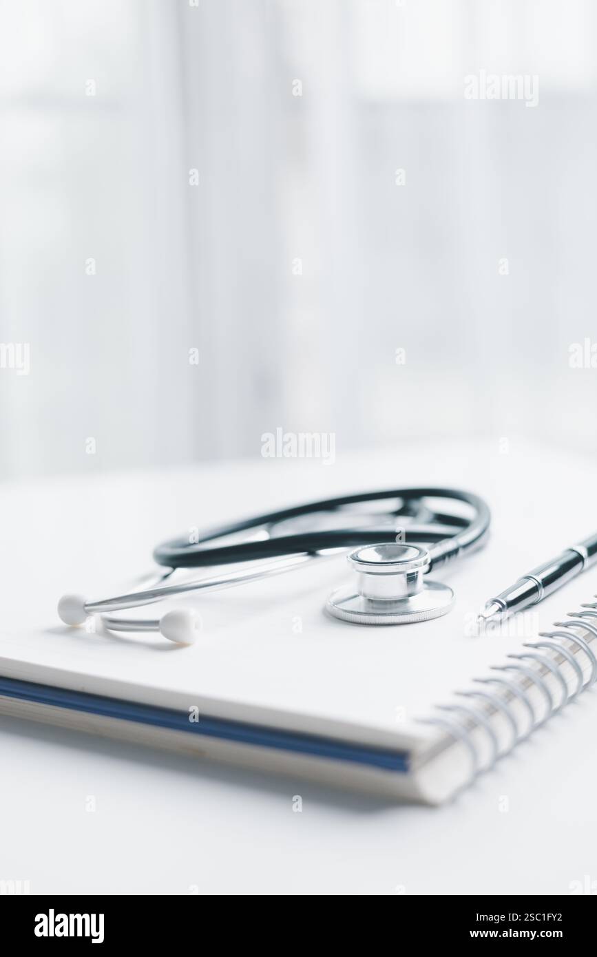 Concept business Education Essential idea globalizzazione, studenti imparano e studiano in università e college per padroneggiare le conoscenze necessarie viaggiare in tutto il mondo Foto Stock