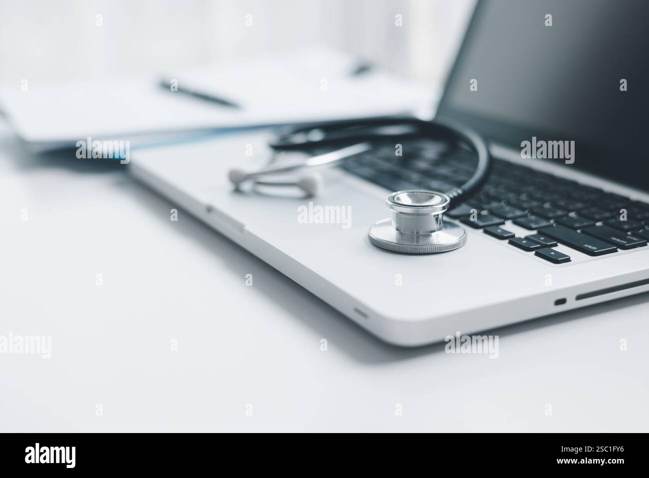 Concept business Education Essential idea globalizzazione, studenti imparano e studiano in università e college per padroneggiare le conoscenze necessarie viaggiare in tutto il mondo Foto Stock