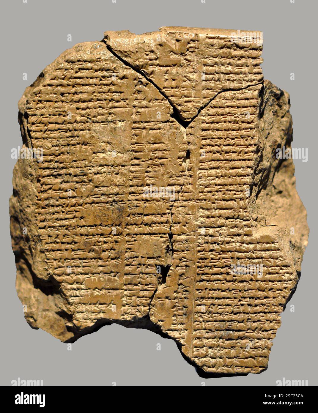 6270. Epopea di Gilgamesh, il cuneiforme clay tablet, periodo babilonese 2000-1595 A.C. Foto Stock