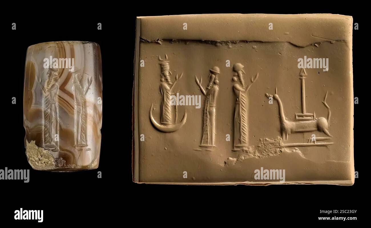 7474. Sigillo del cilindro raffigurante la dea adorante Nanna (a sinistra) che sorge da una luna crescente, ca. VII-vi secolo a.C., mitologia mesopotamica. Foto Stock