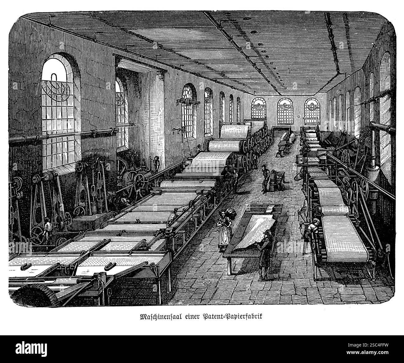 Sala macchine di una fabbrica di carta brevettata, XIX secolo. Una grande sala macchine piena di enormi macchine rotolanti, una scena iconica di una fabbrica di carta brevettata del XIX secolo. L'incisione cattura la portata della produzione di carta industriale, con macchinari di grandi dimensioni, ingranaggi torreggianti e una manciata di lavoratori che supervisionano le operazioni. Foto Stock