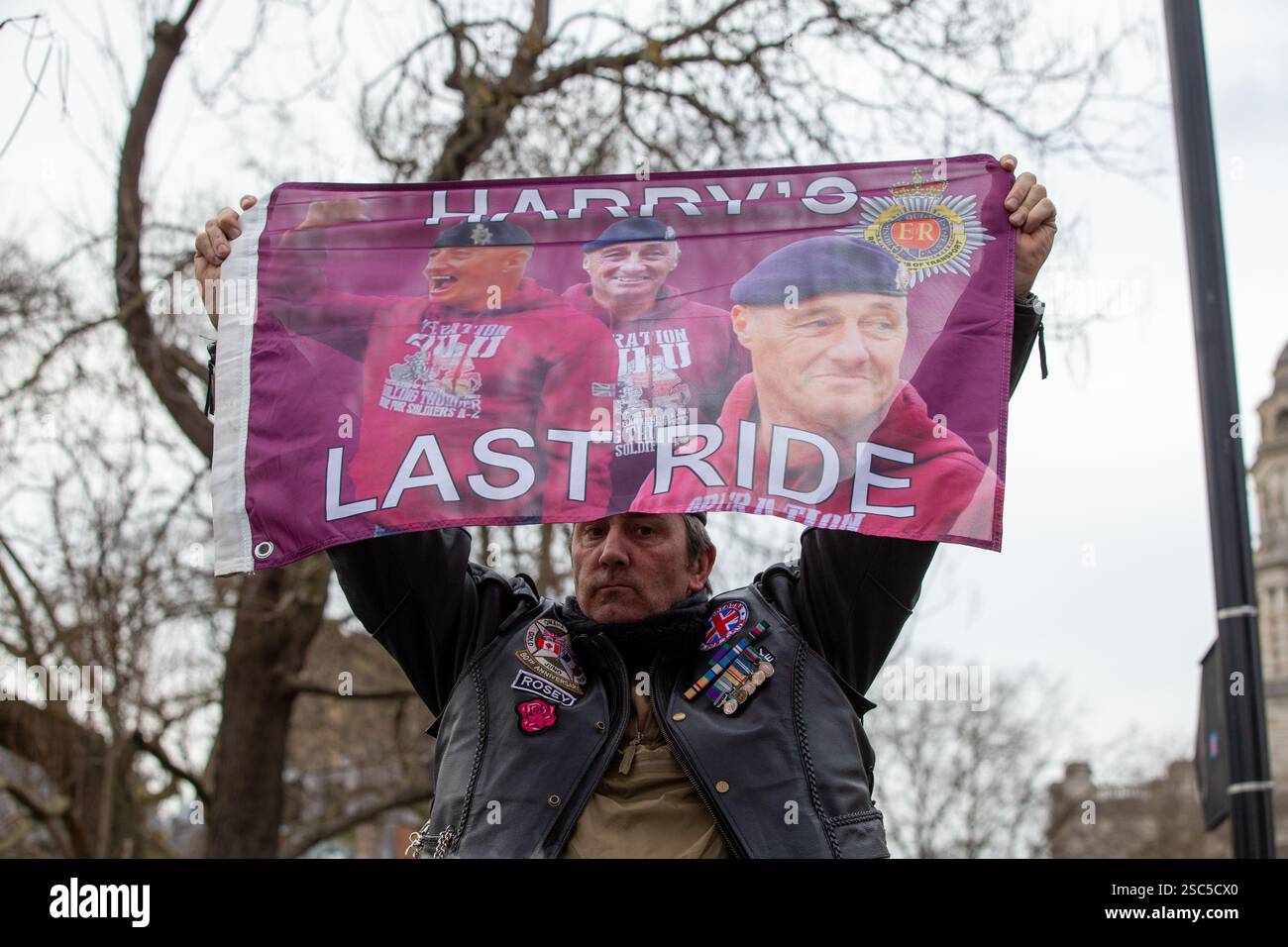 Londra, Regno Unito. 5 febbraio 2025. I veterani dell'Irlanda del Nord hanno organizzato una protesta nel centro di Londra contro i piani del governo di abrogare il Legacy Act Credit: Richard Lincoln/Alamy Live News Foto Stock