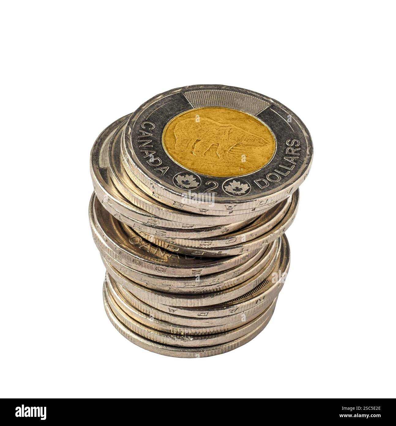 Una pila di monete canadesi da due dollari ha isolato il ritaglio sul bianco Foto Stock