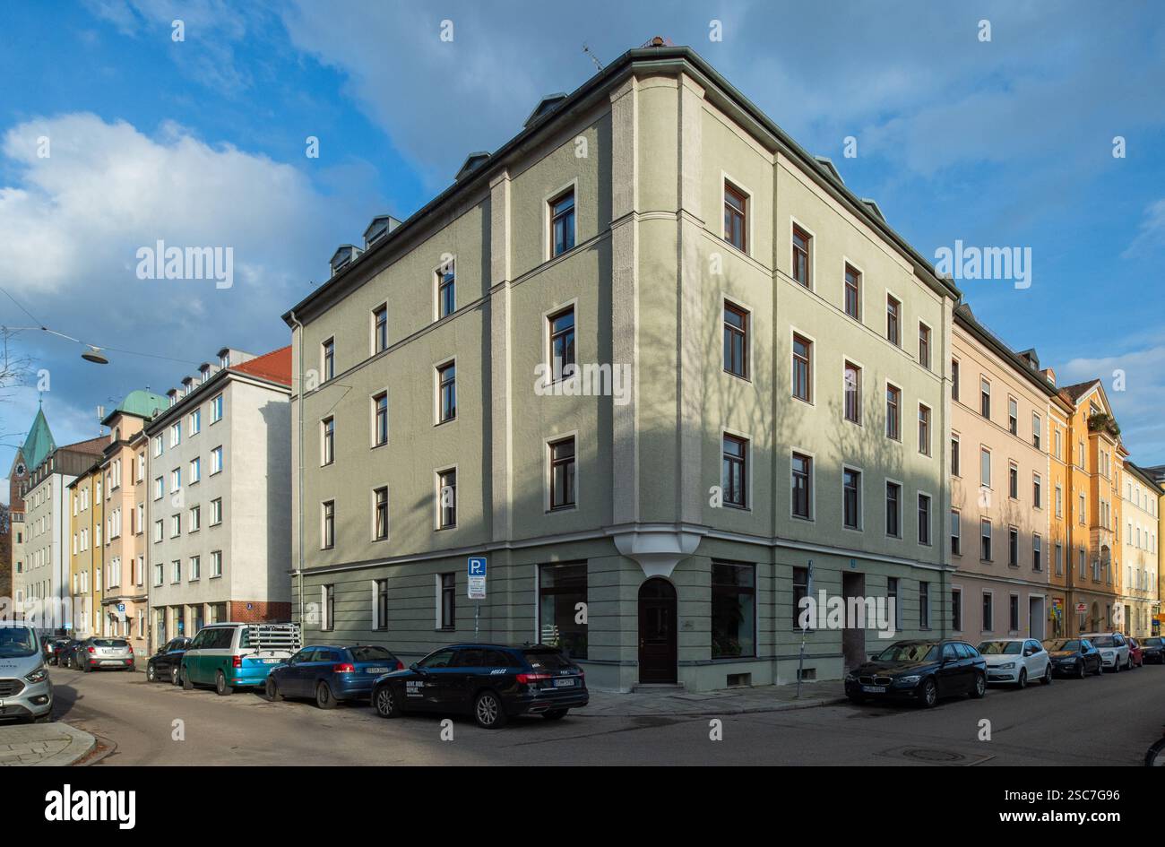 26.11.2024, Germania, Monaco di Baviera - immobili residenziali multifamiliari nel quartiere Haidhausen. 0CE241126D005CAROEX.JPG [VERSIONE DEL MODELLO: NON APPLICABILE, Foto Stock