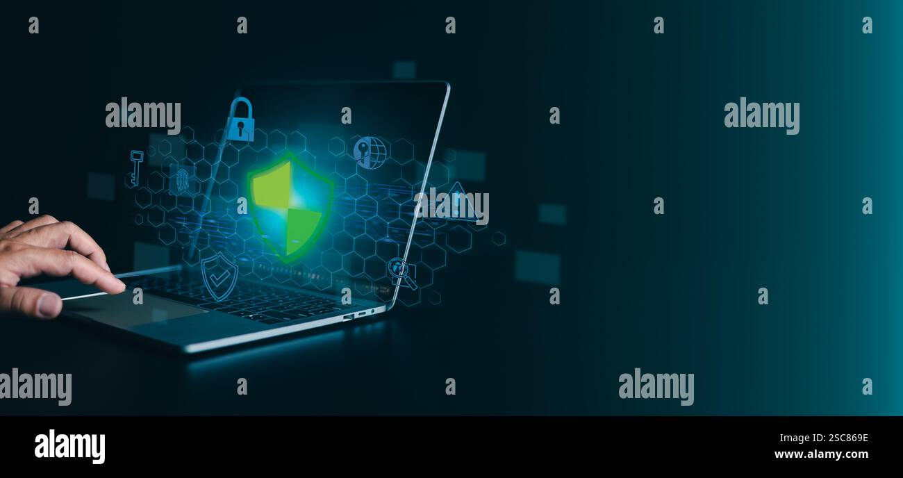 Concetto di sicurezza informatica, accesso, utente, accesso sicuro alle informazioni personali dell'utente, sicurezza e crittografia delle informazioni di identificazione, lucchetto dello schermo, S Foto Stock