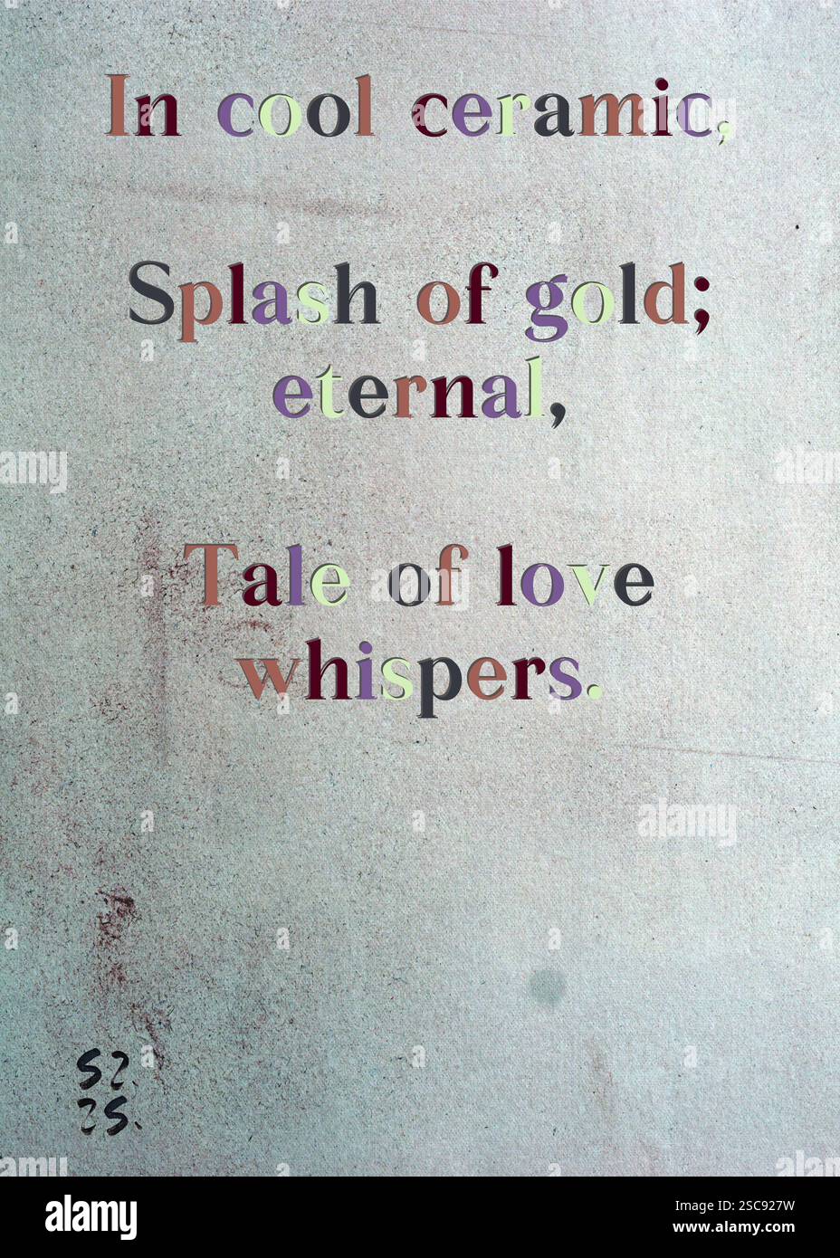 In ceramica fredda, Splash of Gold; Eternal, tale of Love sussurra. La Gilda degli scrittori d'argento di Antonio de los Vientos. Arte di Zsuzsa Szikra. Poetry Art Print, Triplumes è una forma poetica unica ispirata al tradizionale haiku, composta da tre righe che catturano momenti di chiarezza, emozione e approfondimento. Nella nostra collezione abbracciamo la libertà del linguaggio, dove la fusione delle parole e la rimozione dei trattini è più di una scelta stilistica: È un modo per trasmettere unità e vicinanza tra le idee, creando un'espressione fluida e compatta che risuona con i ritmi della vita moderna. Foto Stock