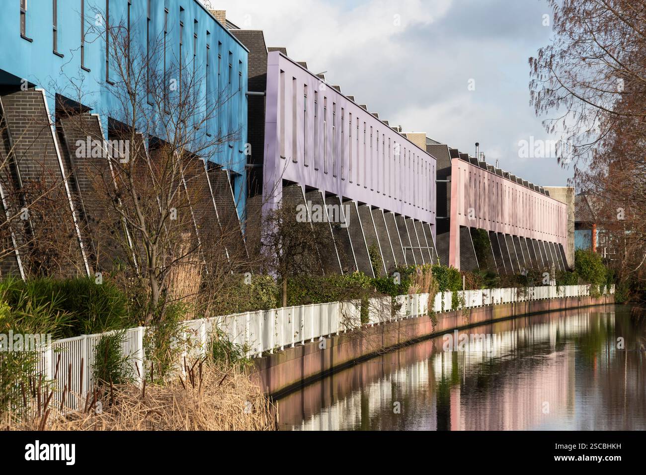Area residenziale dall'architettura moderna a Kattenbroek, nella città olandese di Amersfoort. Foto Stock